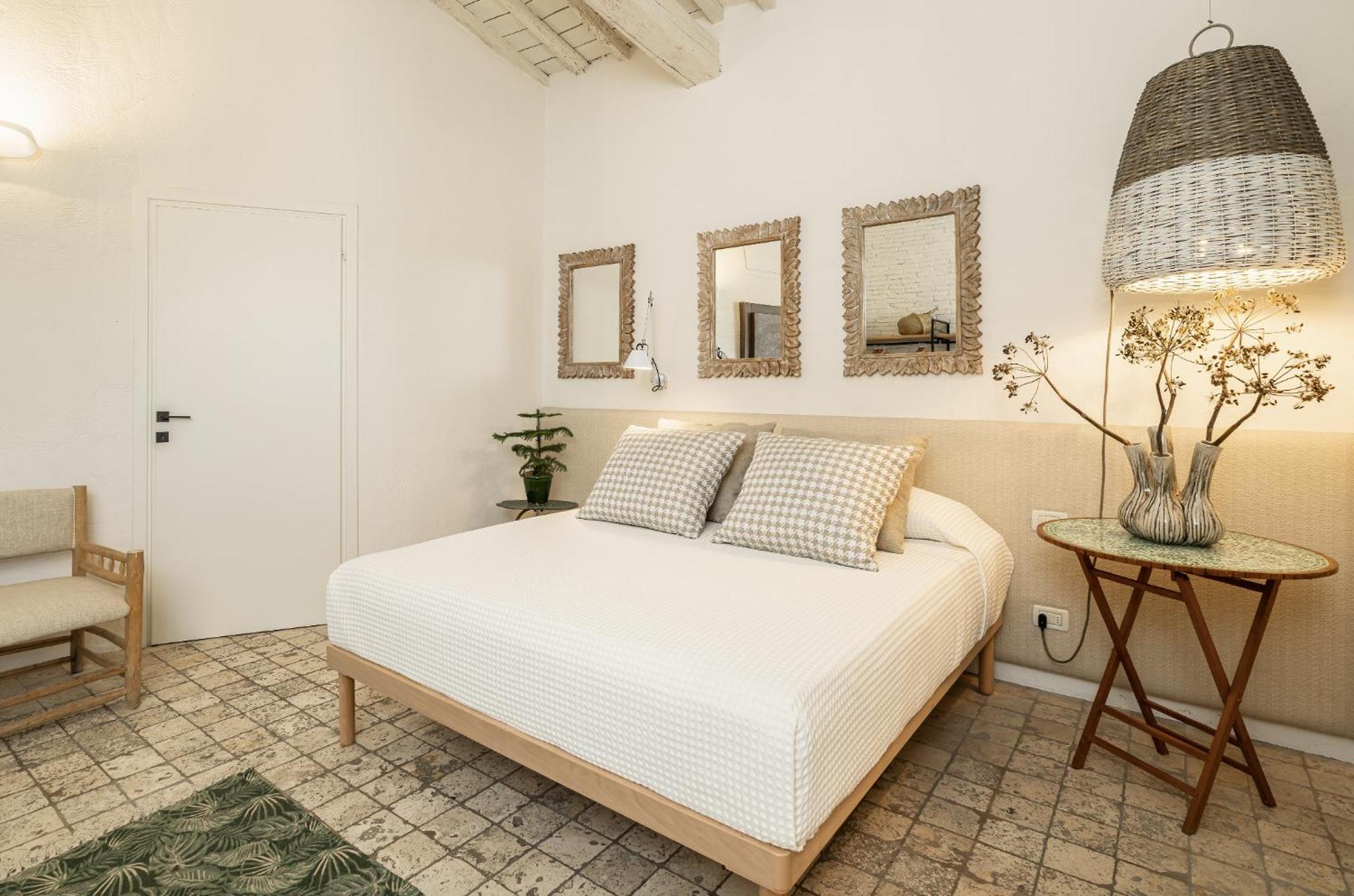 Scarlea Rooms Cecina  Bagian luar foto